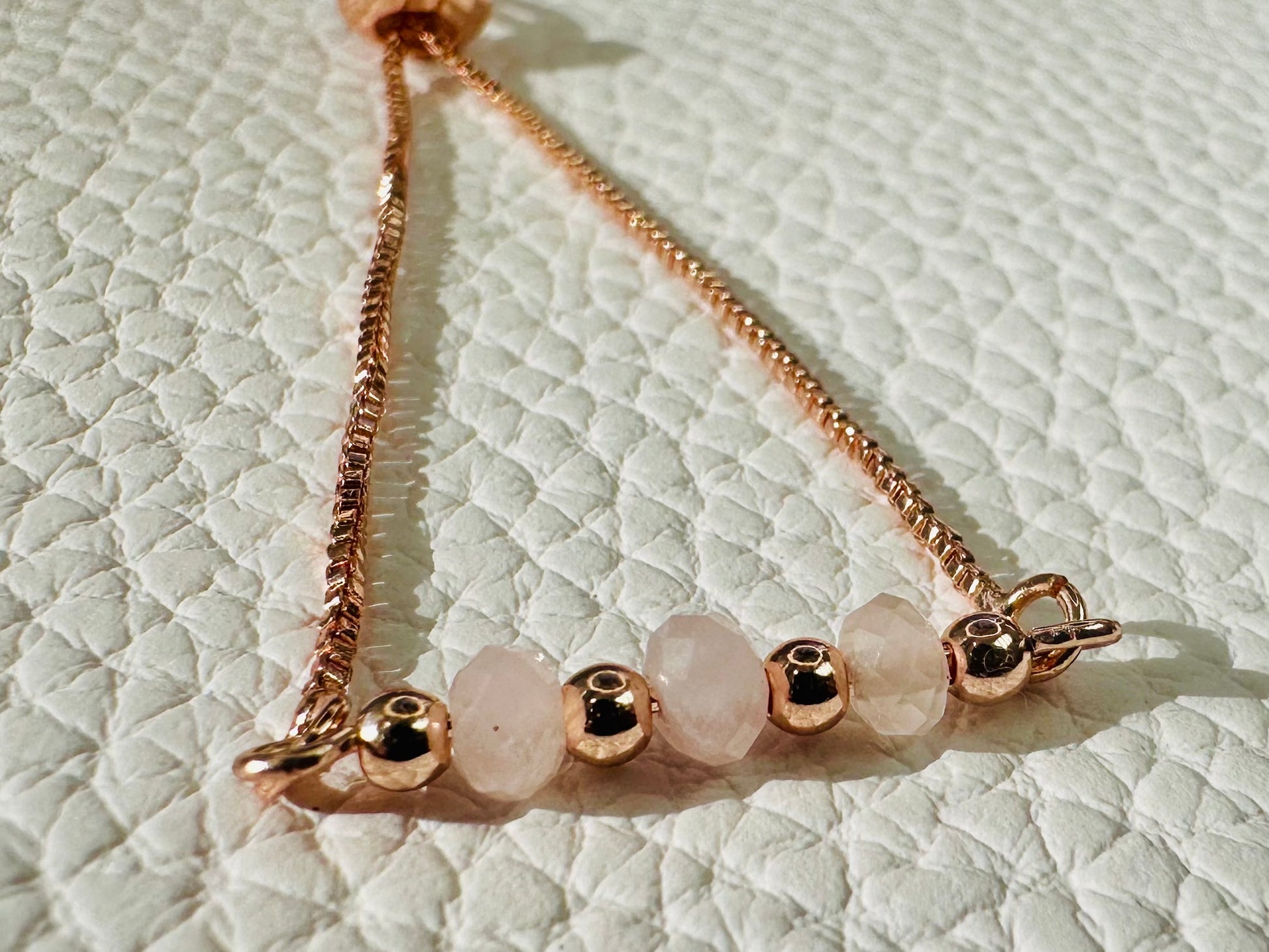 Rose quartz gemstone slider bracelet, photo 2