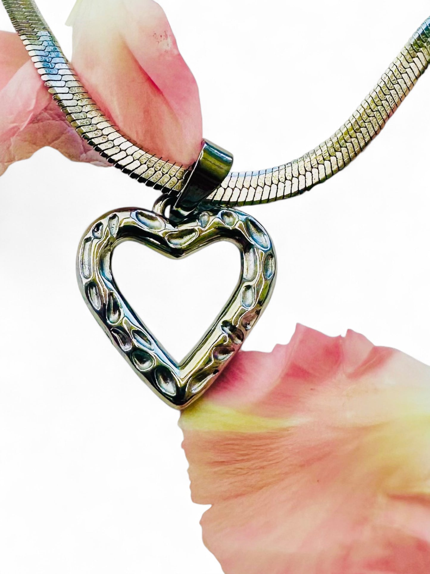 OPEN HEART WATER RESISTANT NECKLACE