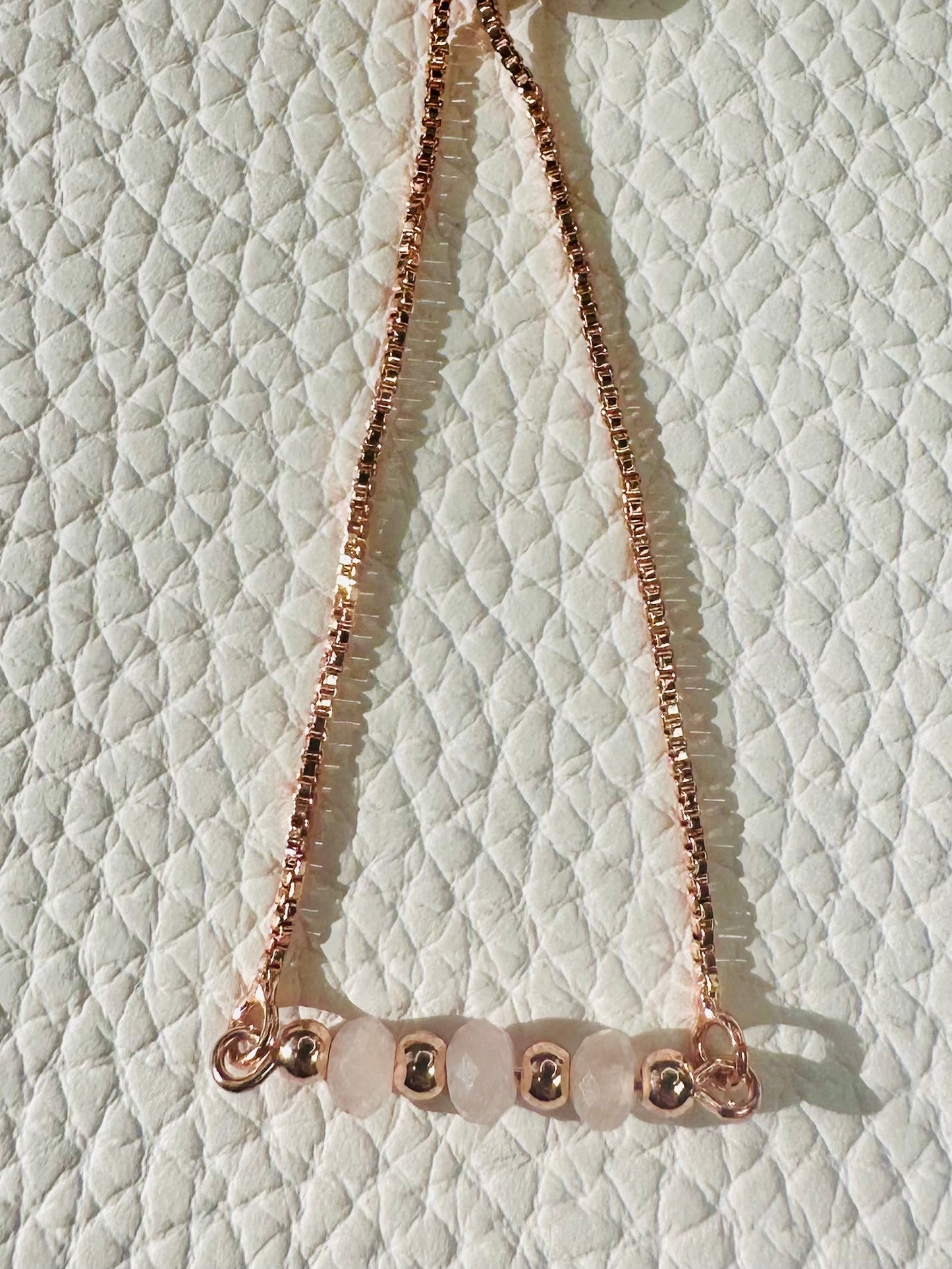 Rose quartz gemstone slider bracelet, photo 5